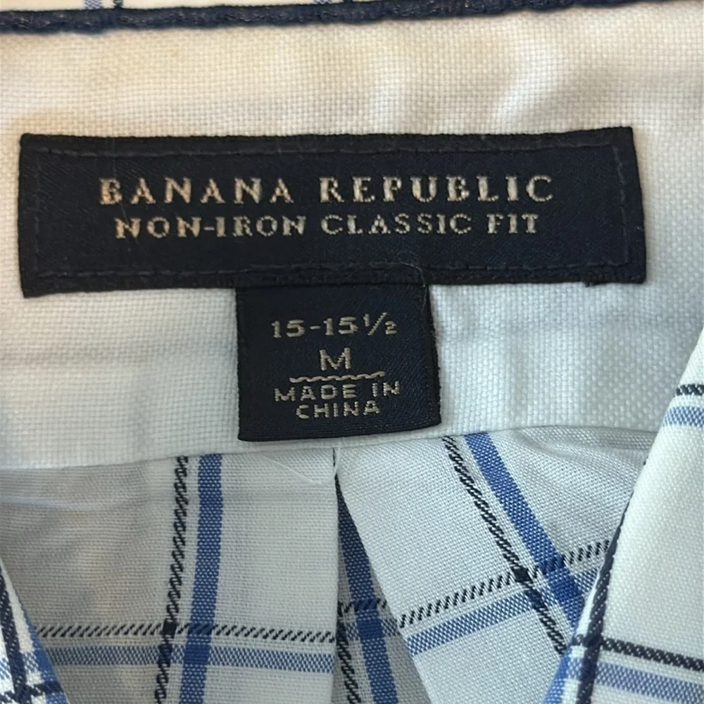 Men’s Banana Republic Blue and White Dress Shirt